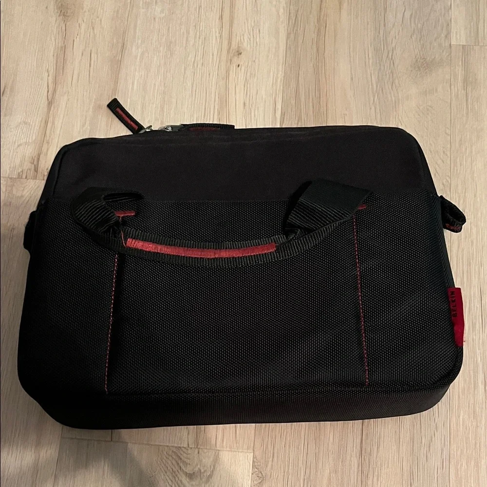 Belkin Tablet Bag